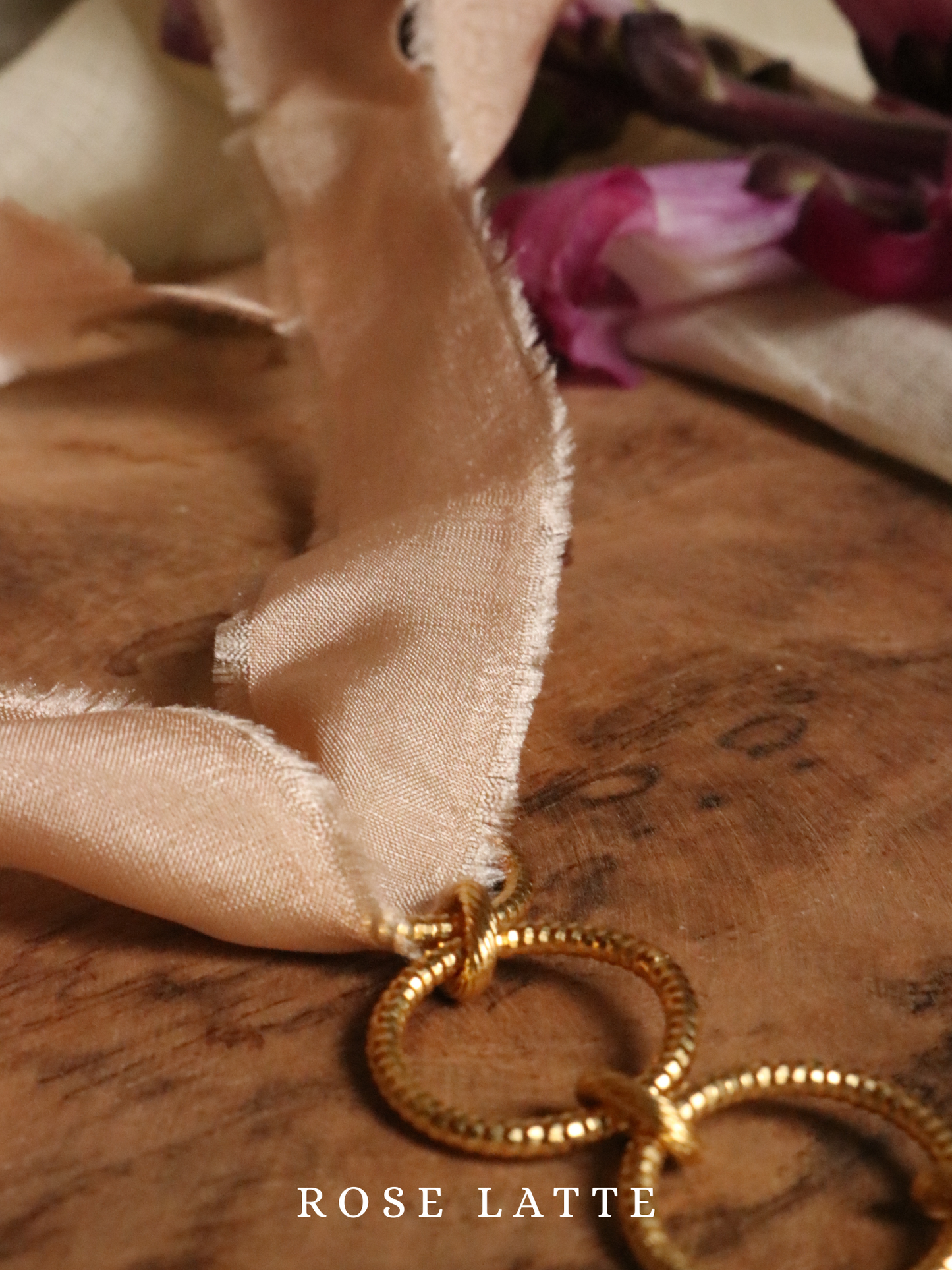 Collier Odanata